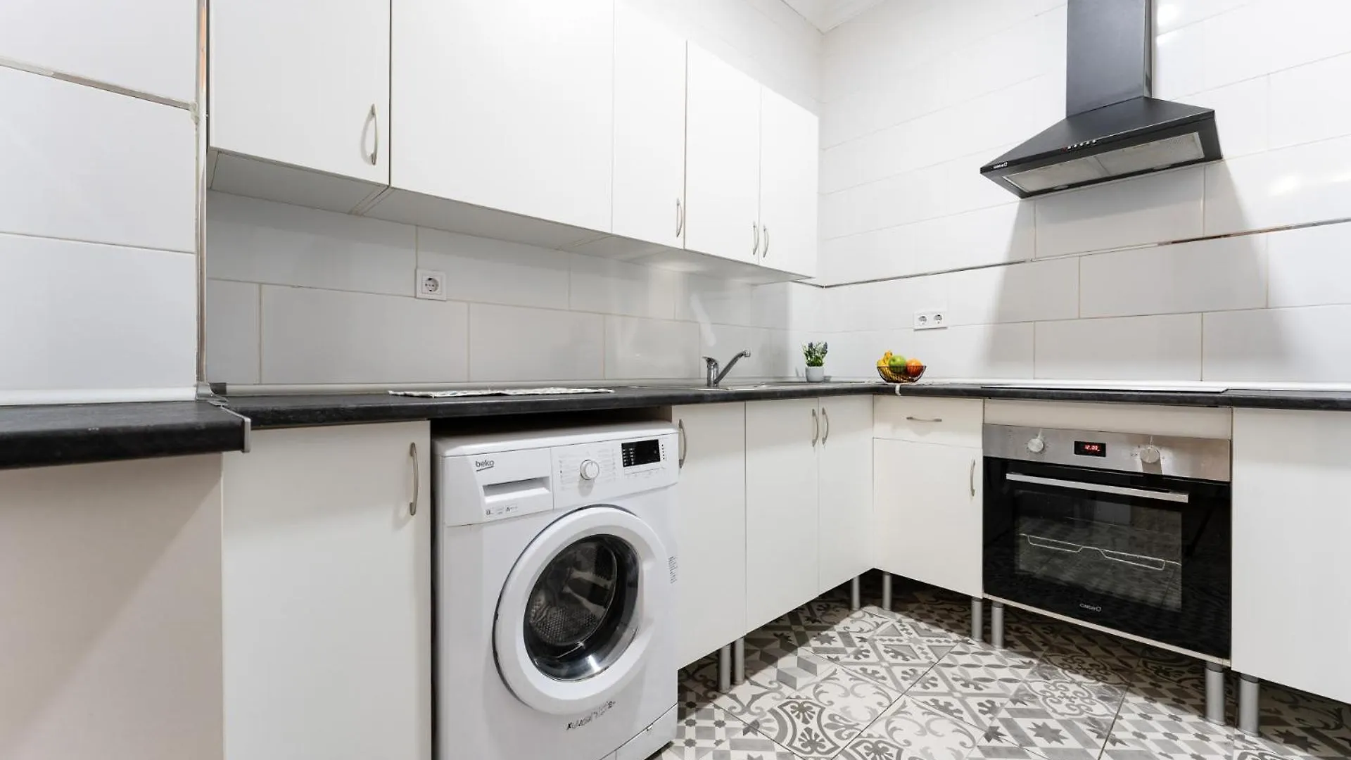 Malagasuite Premium City Center 0*, Μάλαγα
