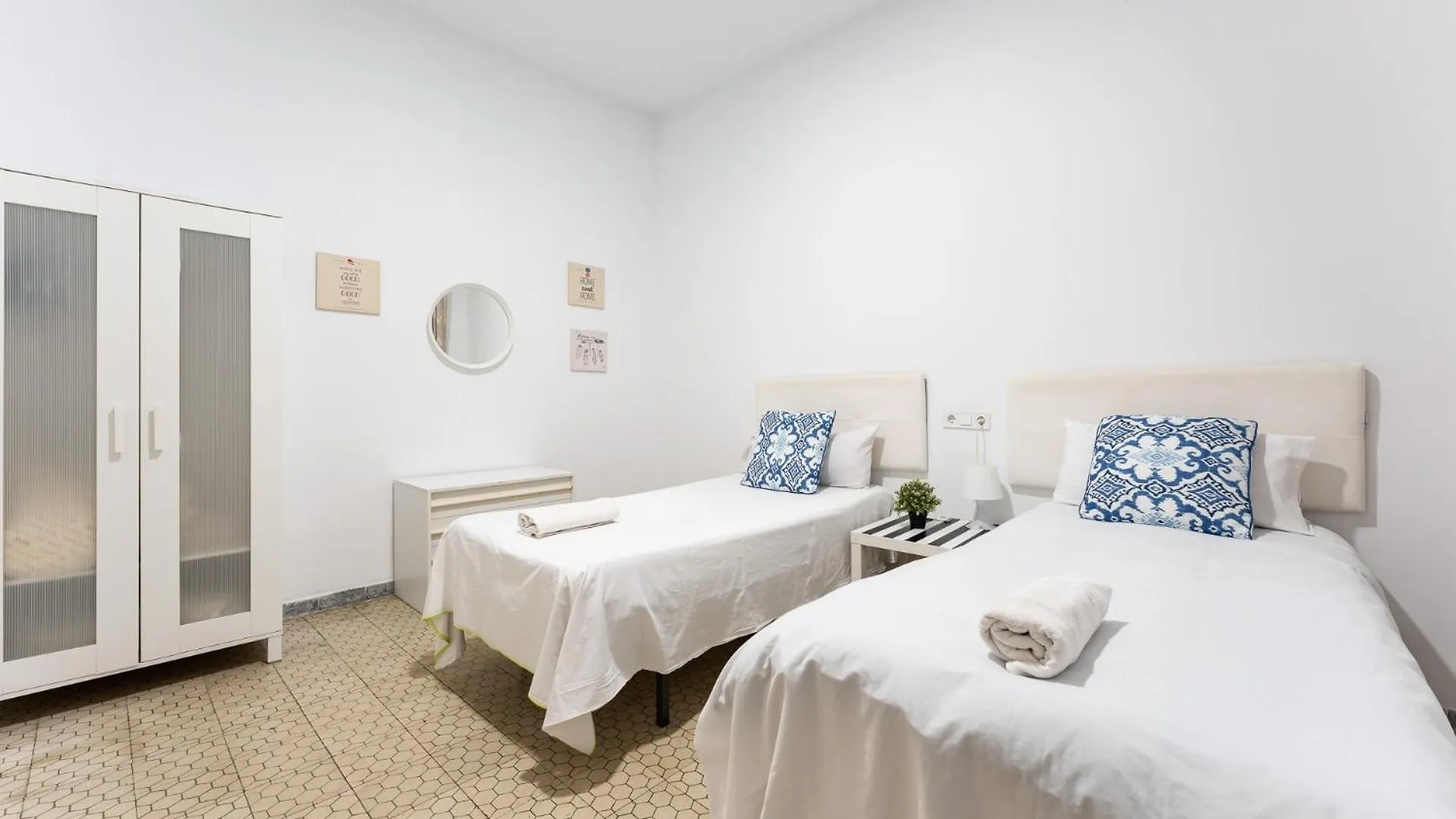 Malagasuite Premium City Center 0*, Málaga Spagna